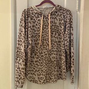 Cheetah printed hoodie from honey me